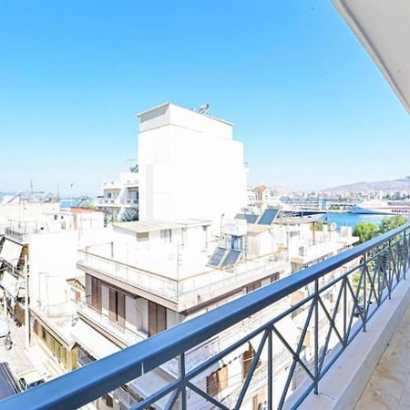 Cozy Apartment Located On Piraeus Port Area- Pireu Exterior foto