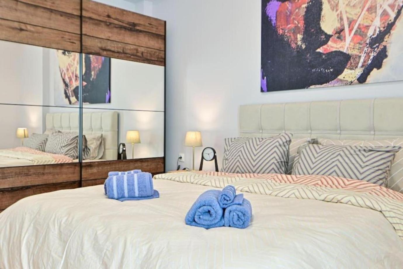 Cozy Apartment Located On Piraeus Port Area- Pireu Exterior foto