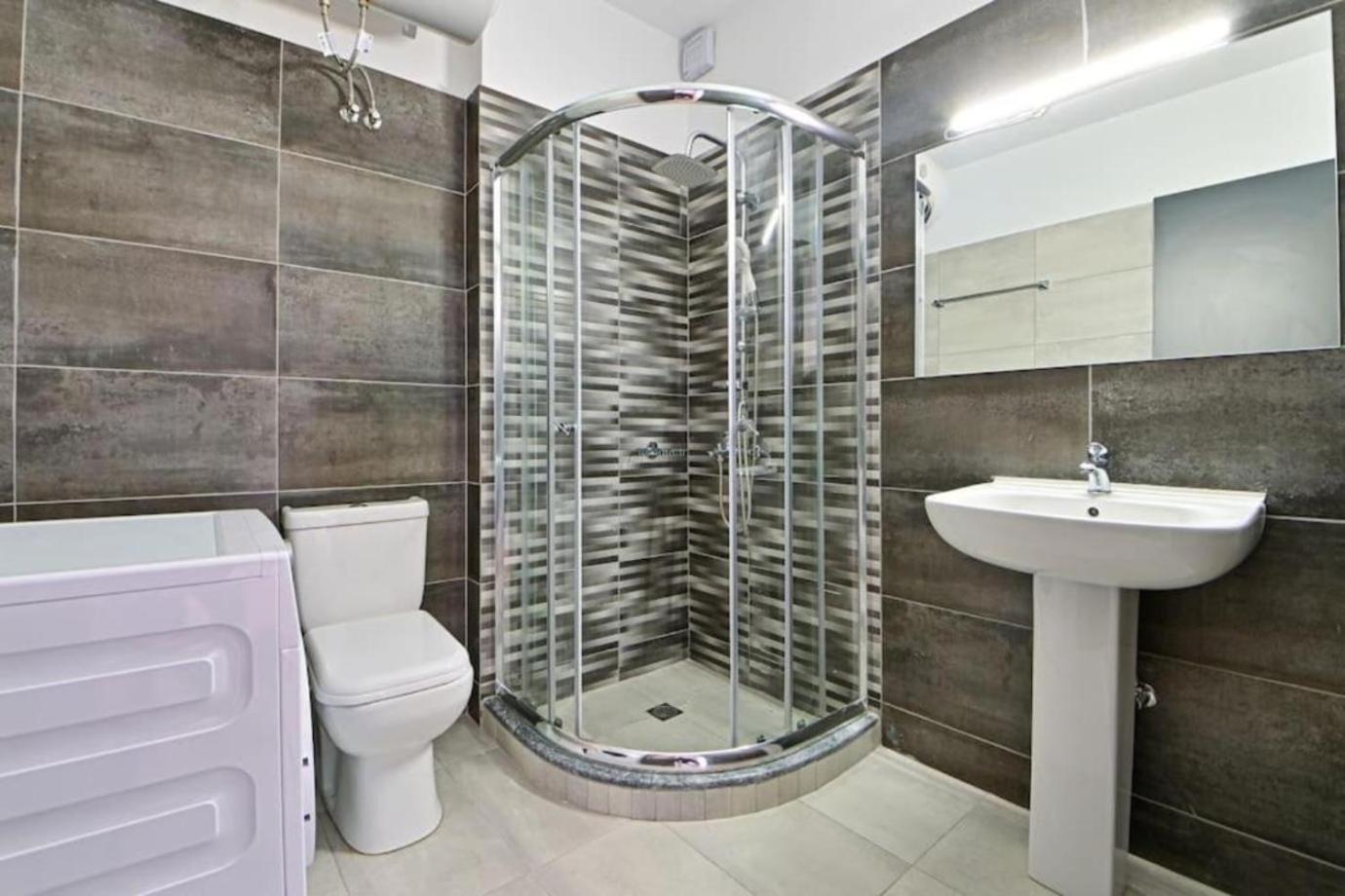 Cozy Apartment Located On Piraeus Port Area- Pireu Exterior foto