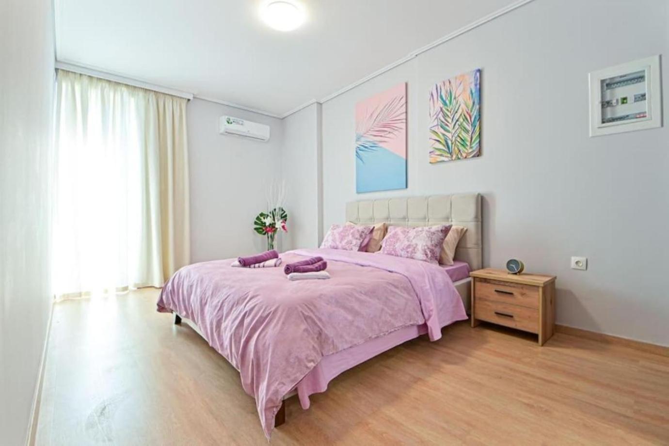 Cozy Apartment Located On Piraeus Port Area- Pireu Exterior foto